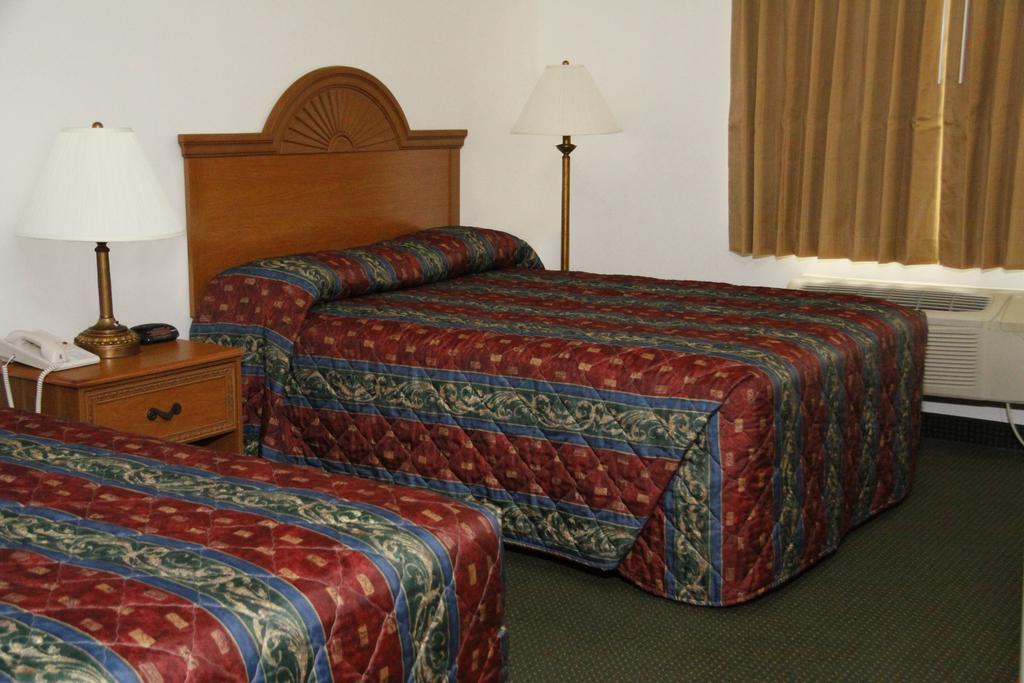 Horizon Inn & Suites West Point Bagian luar foto