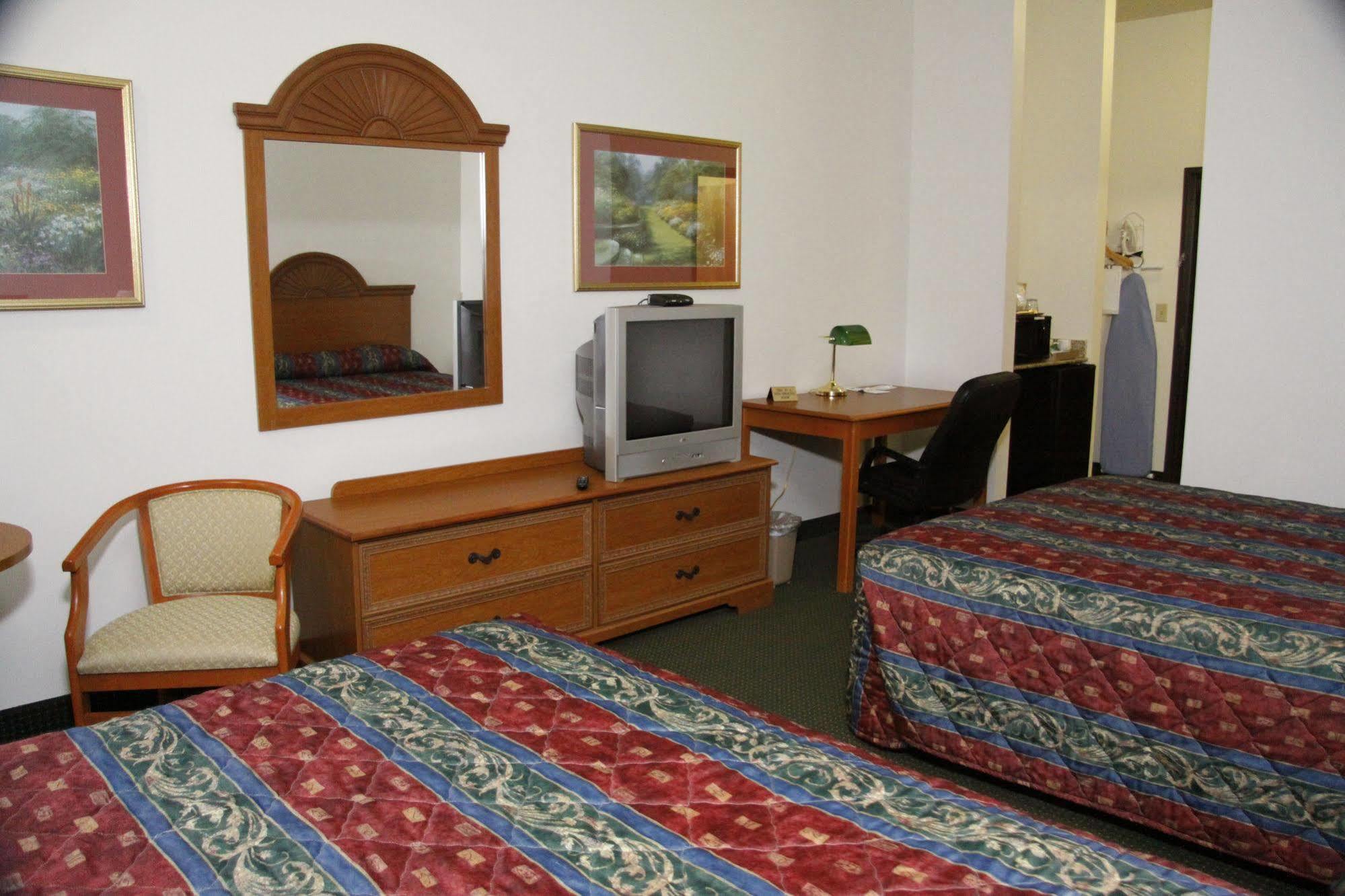Horizon Inn & Suites West Point Bagian luar foto