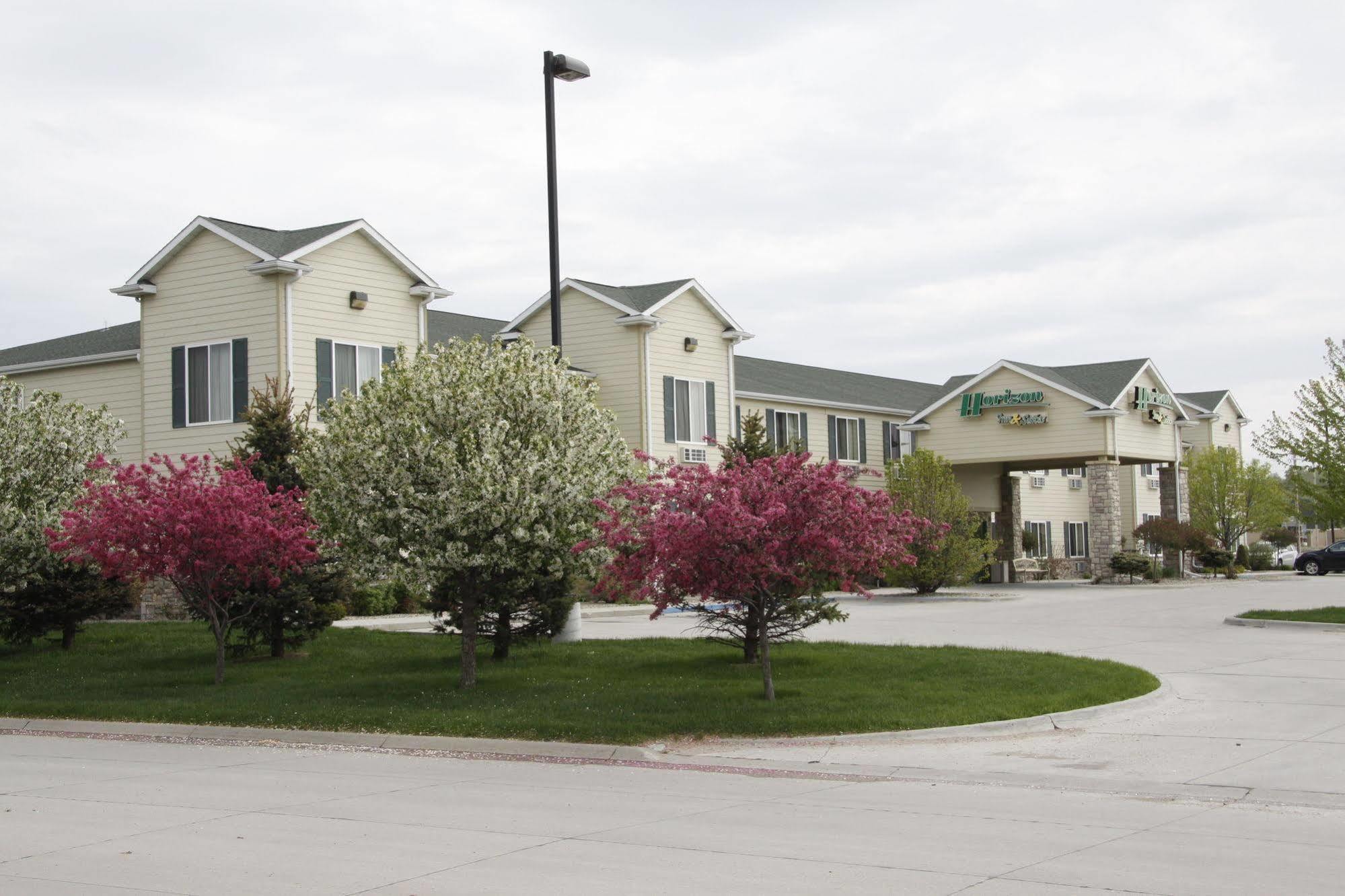 Horizon Inn & Suites West Point Bagian luar foto