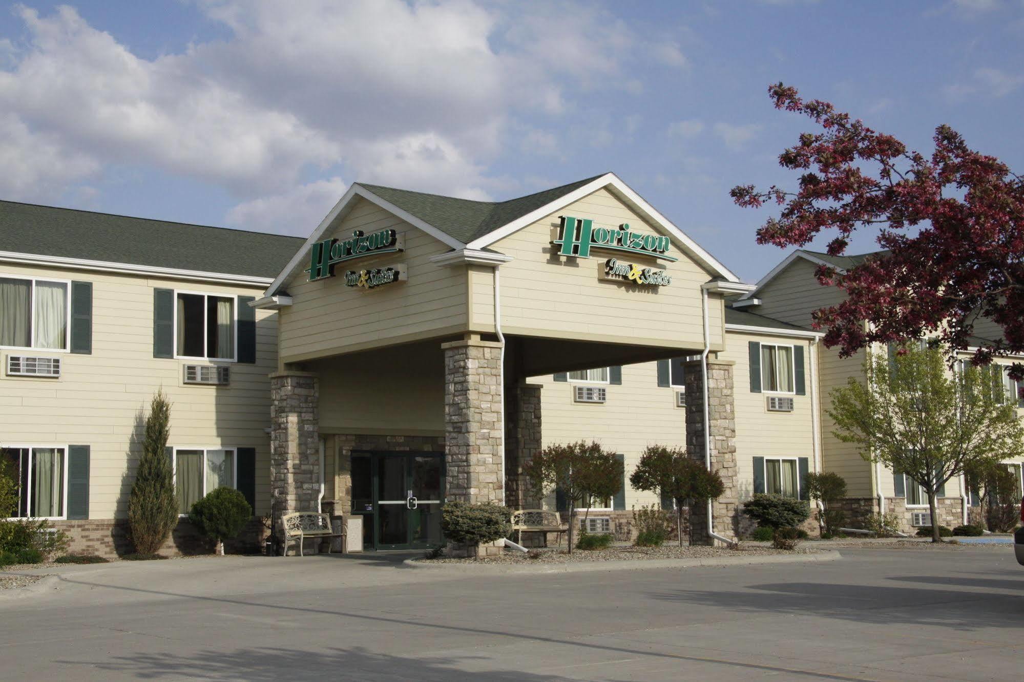 Horizon Inn & Suites West Point Bagian luar foto